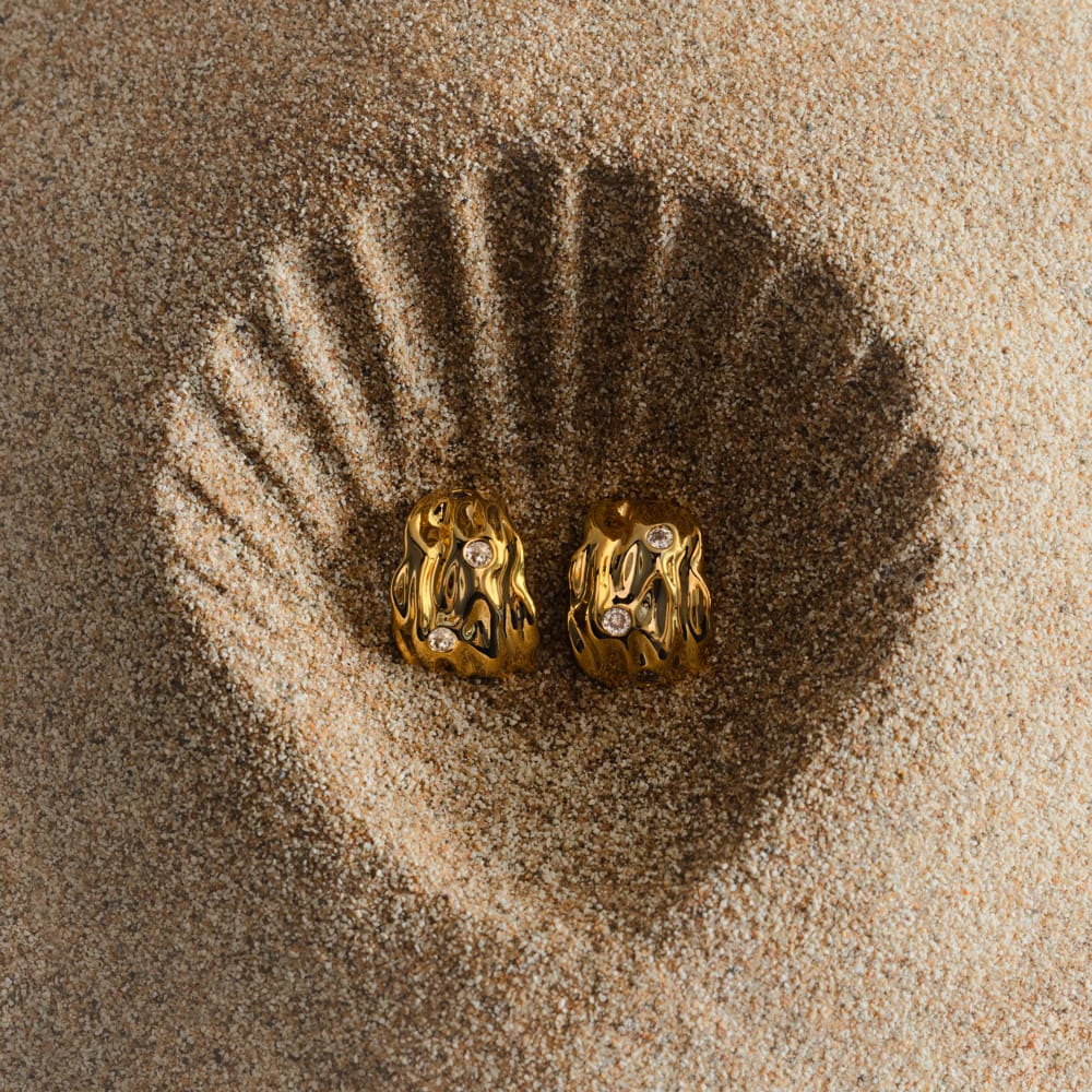 ORELIA "Molten Tapered Crystal Earrings" (Gold)
