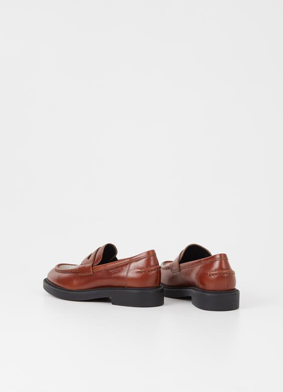 VAGABOND Alex W Loafers