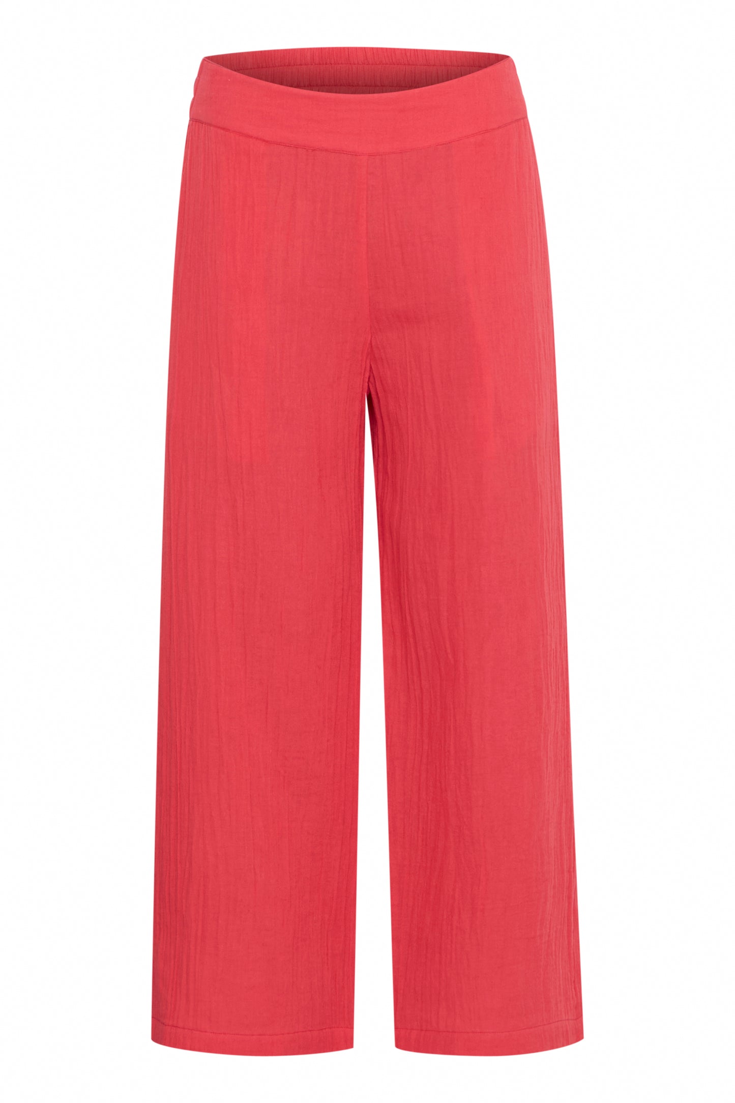 A simple pull on culotte from FRANSA . Half elasticated waist and side pockets. The fit is true to size.