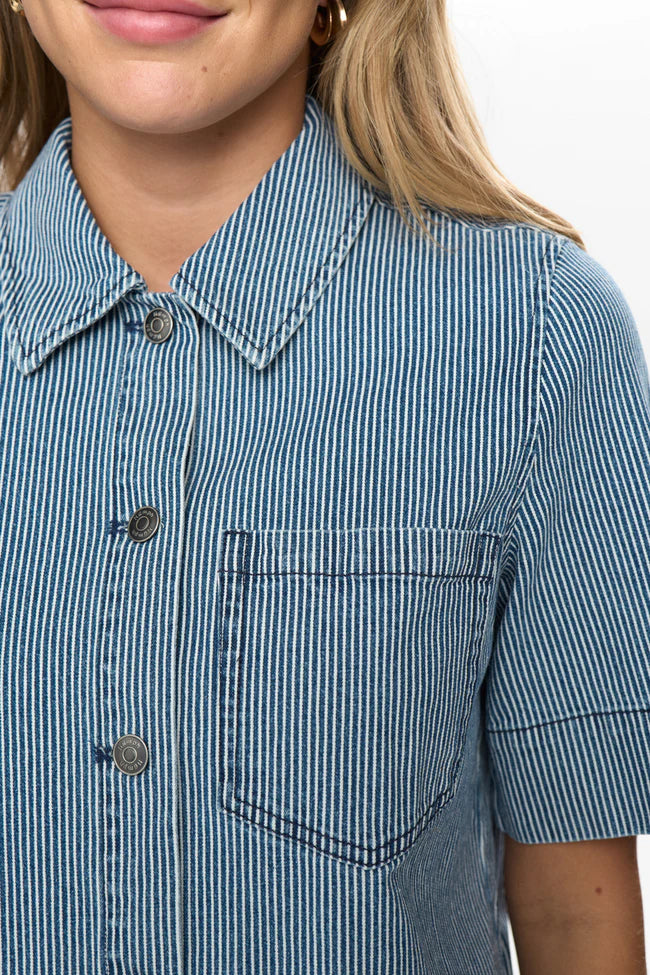 NUMPH "NUErina Shirt" (Medium Blue Denim)