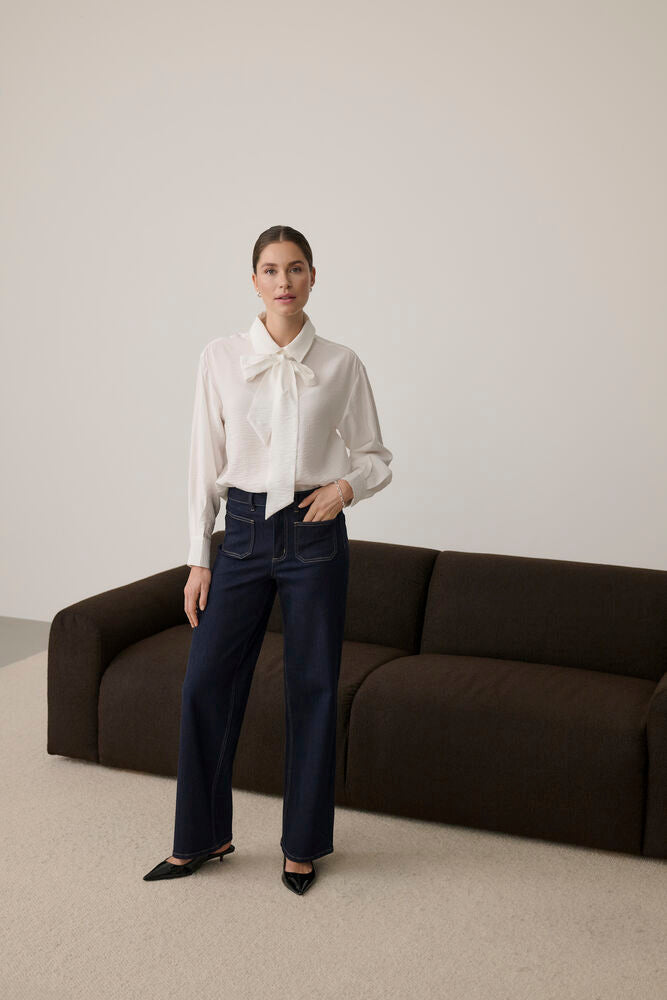 KAFFE "KAGilda Shirt" (Chalk)
