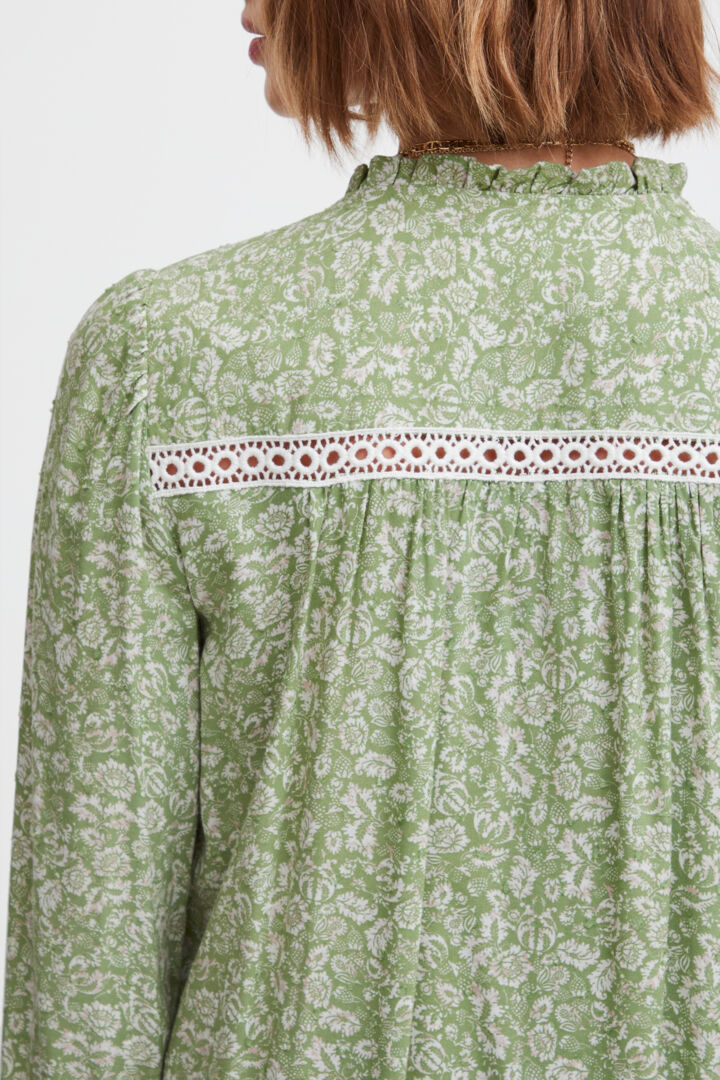 ATELIER REVE 'Irantina' Shirt (Green)