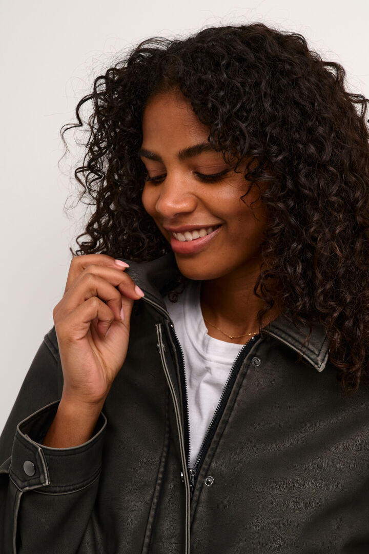 KAFFE "KAtomina Jacket" (Washed Down Black)