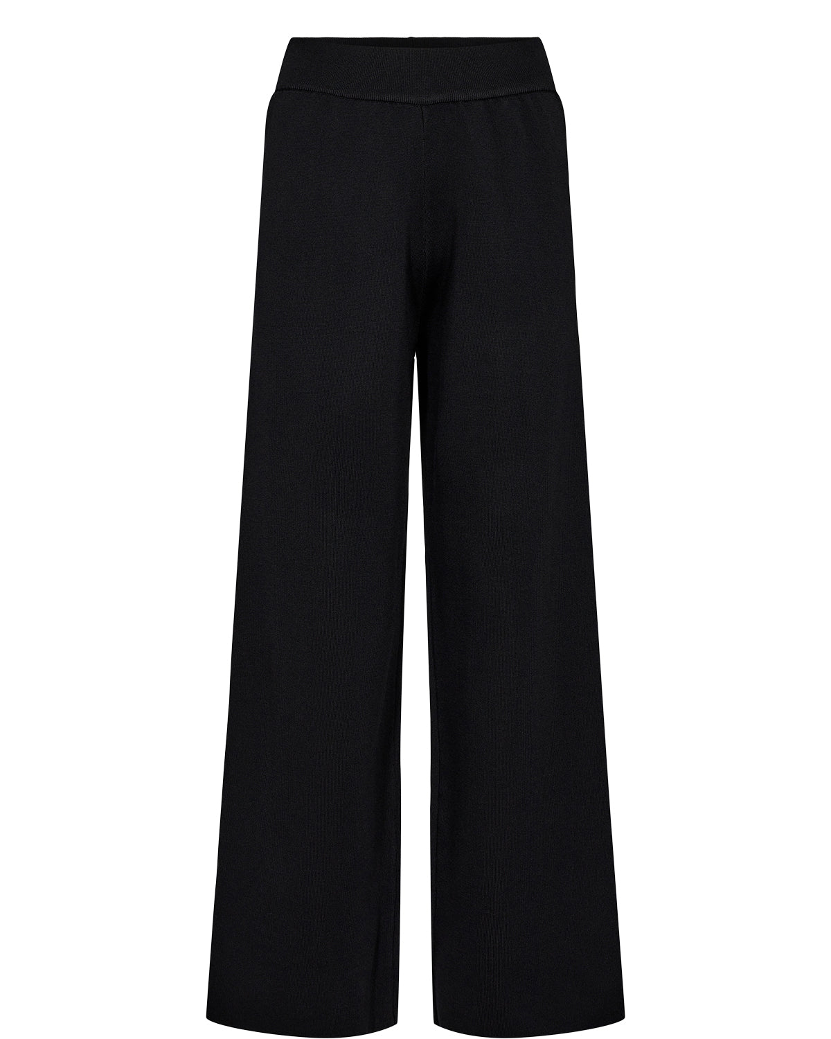 A fabulous pull on trouser to see you through Autumn/Winter by Scandi brand Numph. These incredibly versatile and comfortable trousers will take you anywhere. Dress up with a jacket or blazer for the office or wear with a chunky knit and trainers for a more casual look. The thick waistband gives a great fit and the wide legs are super flattering no matter what shape or size you are. The fit is true to size.