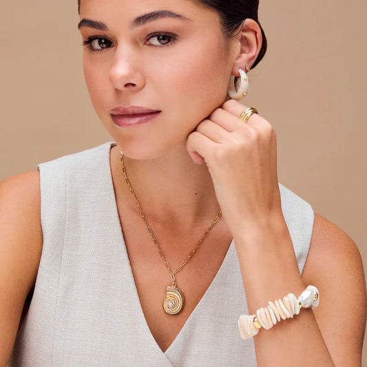 ORELIA "Statement Chip & Stationed Pearl Bracelet" (Gold)