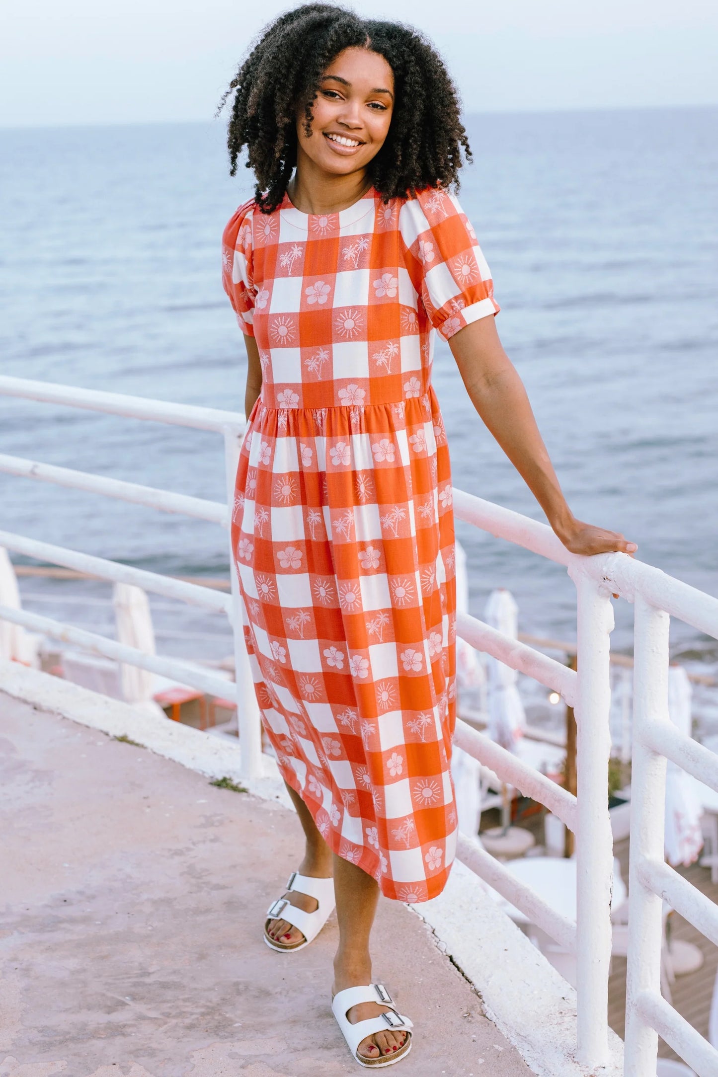 SUGARHILL "Wren Smock Dress" (Off White/Coral Tropical Gingham)