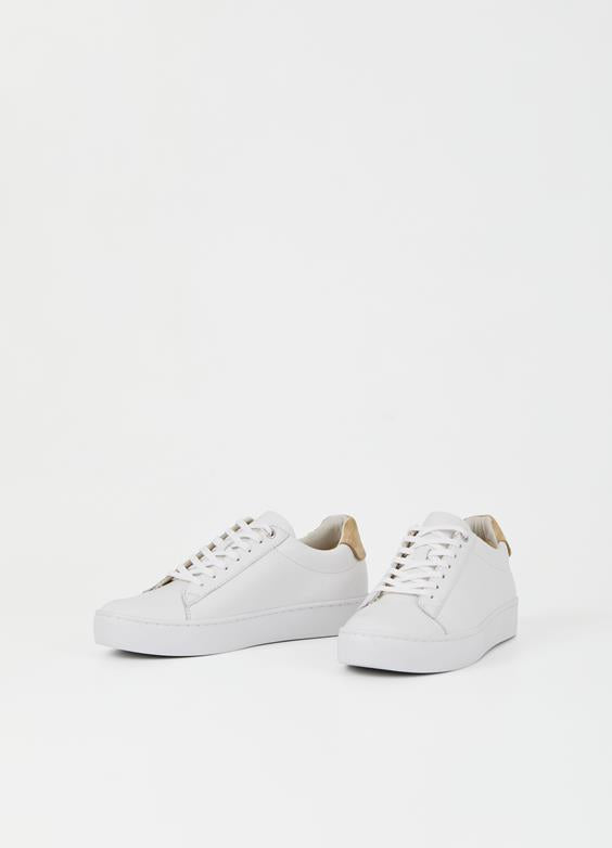 Zoe trainer (white) by Vagabond.