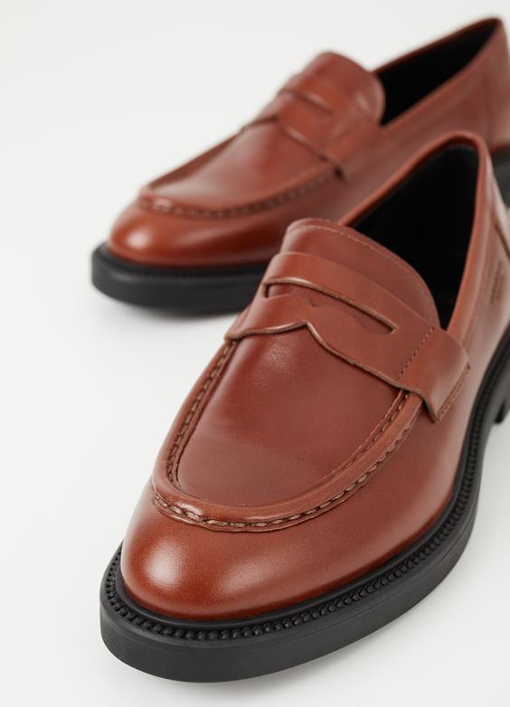 VAGABOND Alex W Loafers