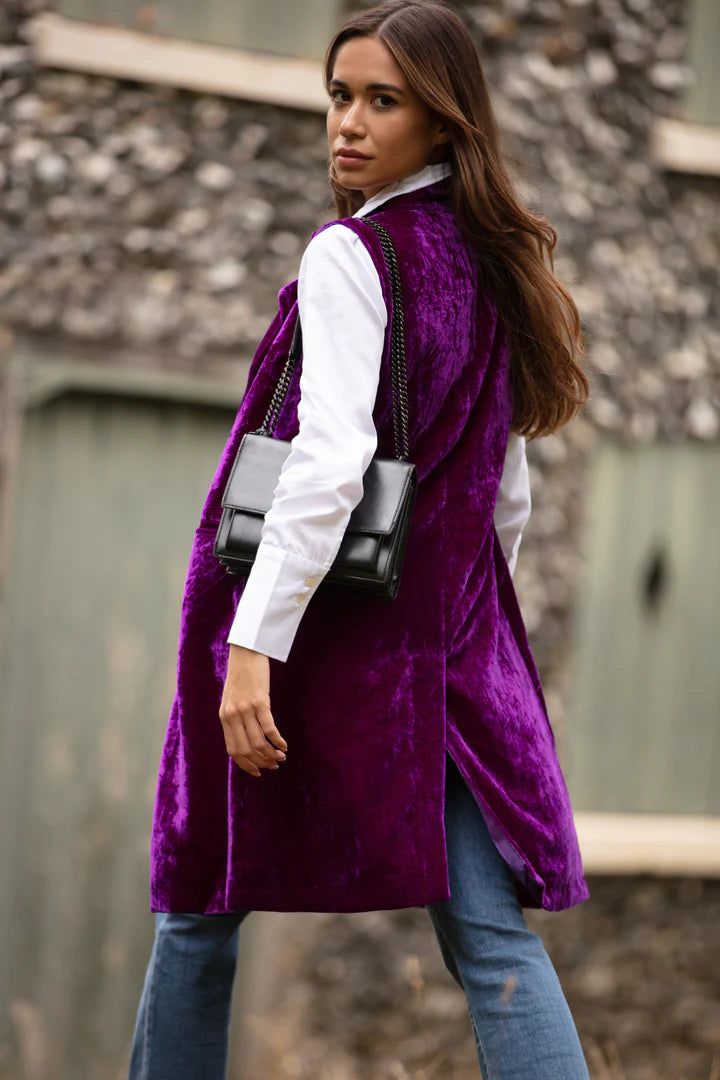 AT LAST Long Velvet Waistcoat Forrest Purple ClobR
