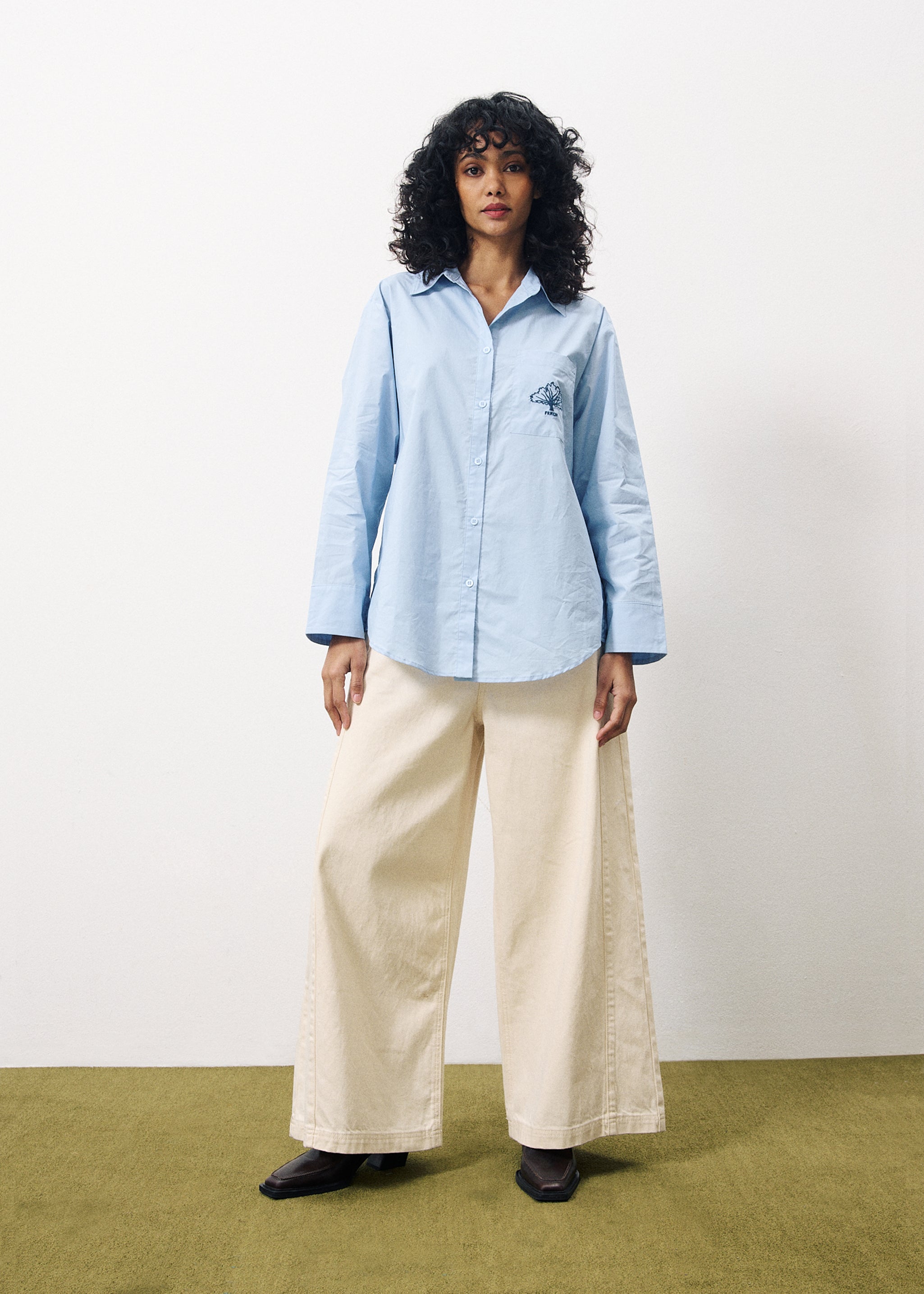 Blouse bleu clair deals