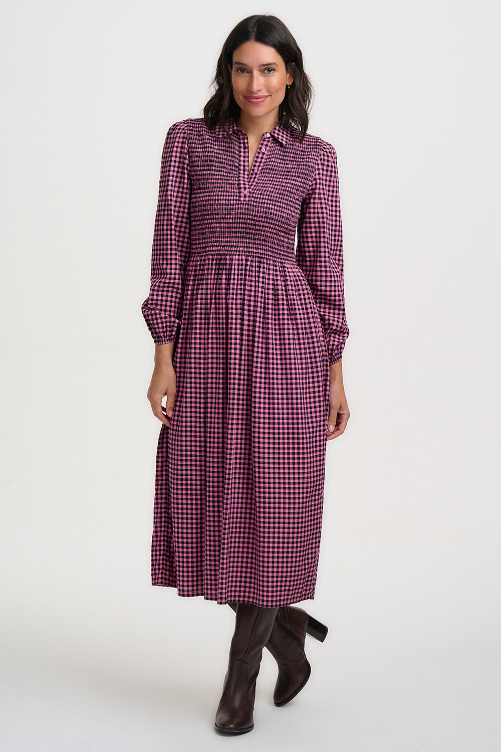  modern classic from SUGARHILL with plenty of personality, this midi dress puts a fresh spin on everyone's favourite check. A sweet and timeless micro gingham print in a striking rose and black colourway