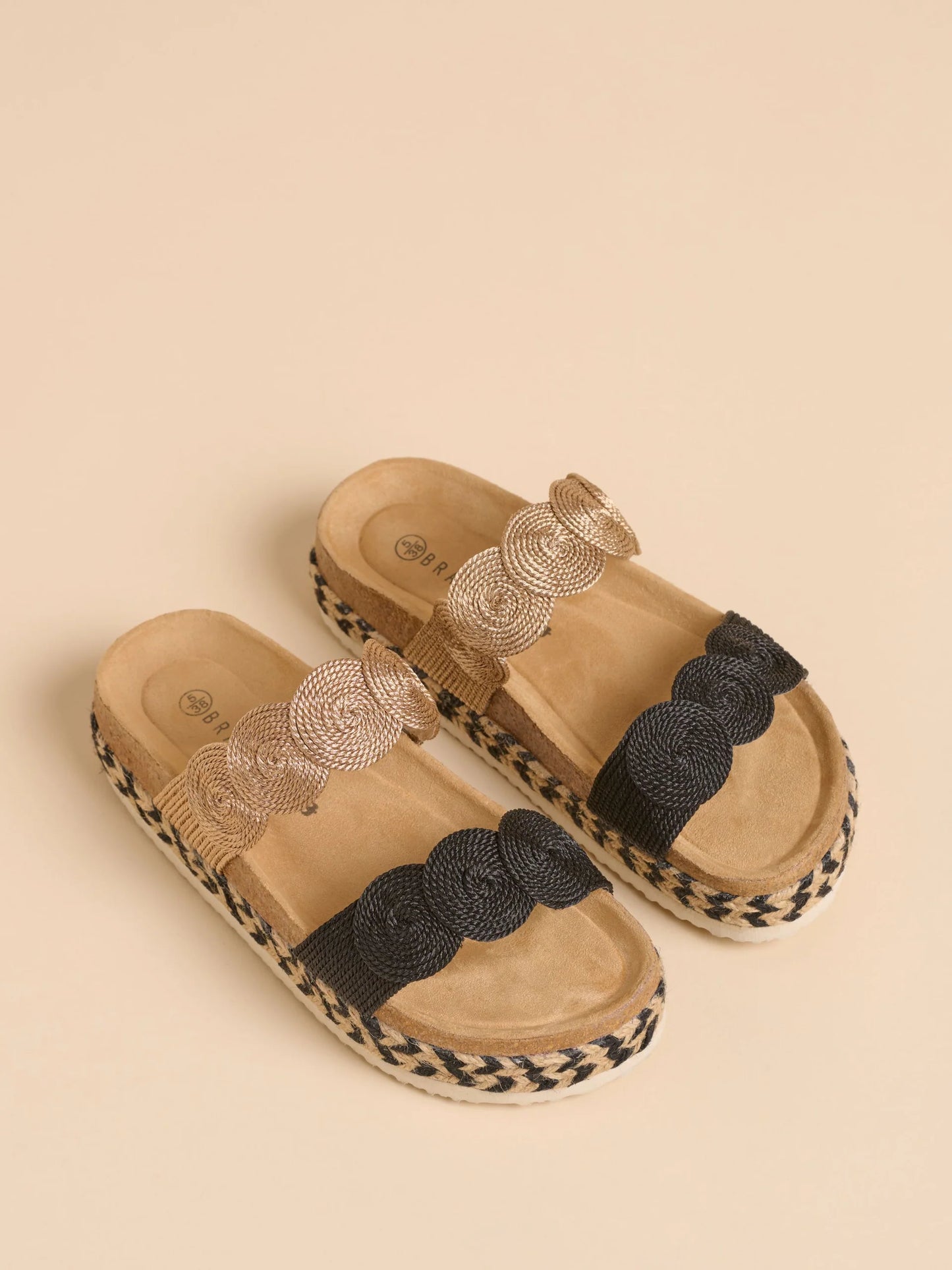 BRAKEBURN "Discus Sandal" (Black and Tan)