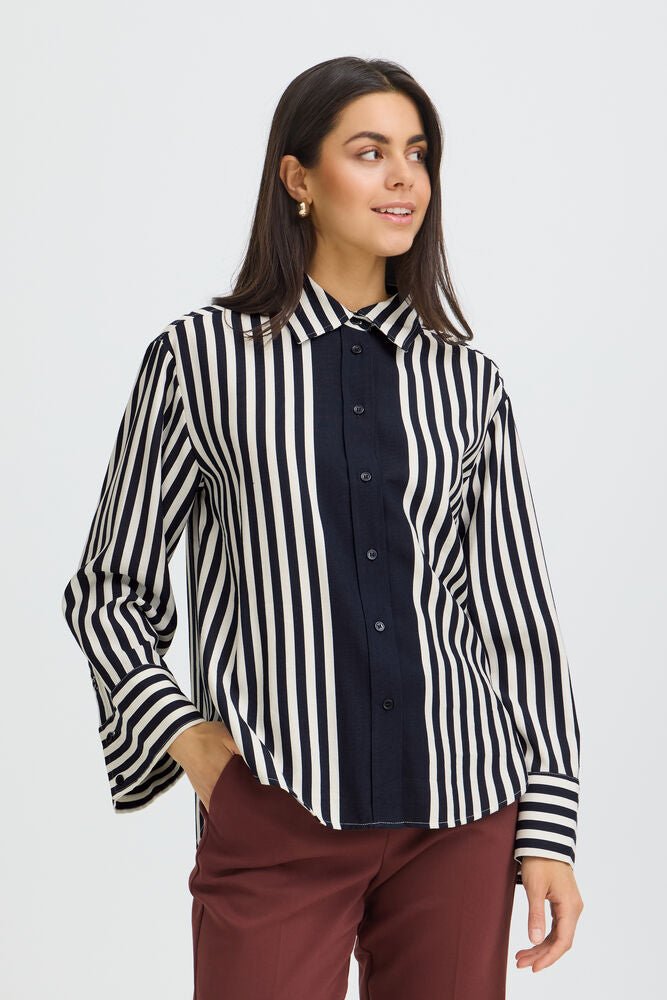 FRANSA "FRAlday Shirt 1" (Salute White) - ClobR