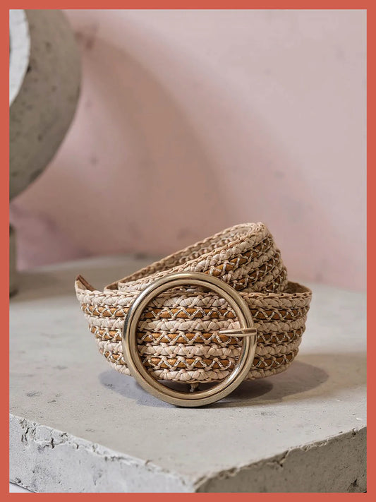 Another classic-the Greta Elasticated Summer Belt from NOOKI is the glam belt you need this Summer.Available in a soft neutral with gold detail dresses up any holiday outfit.Creates an effortless boho look over your white classic dress or pair with your denim for that Western pretty holiday look.