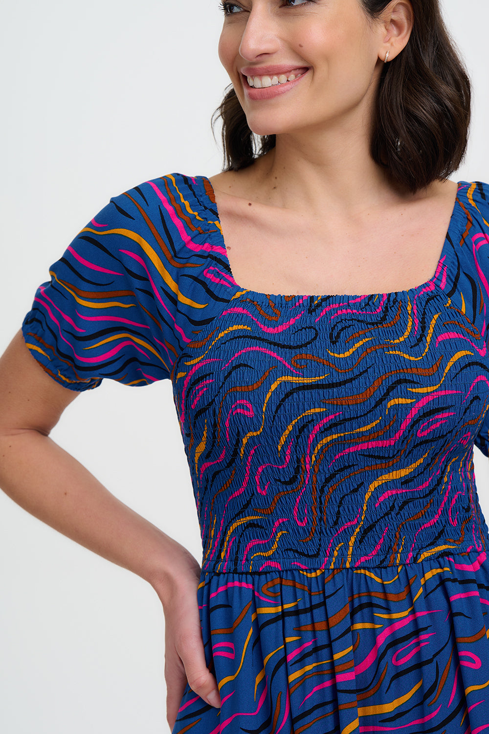 SUGARHILL "Jolene Shirred Midi Dress" (Bright Navy)