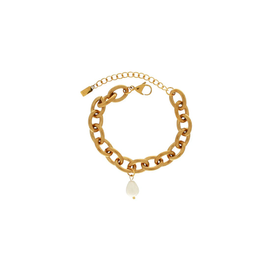 The Joy Waterproof Link Pearl Bracelet with 18K gold plating features a chunky, elegant design that highlights classic pearls with a modern, simple style. Its non-tarnishing finish ensures lasting sophistication, making it ideal for stacking and enhancing any fashionable look.