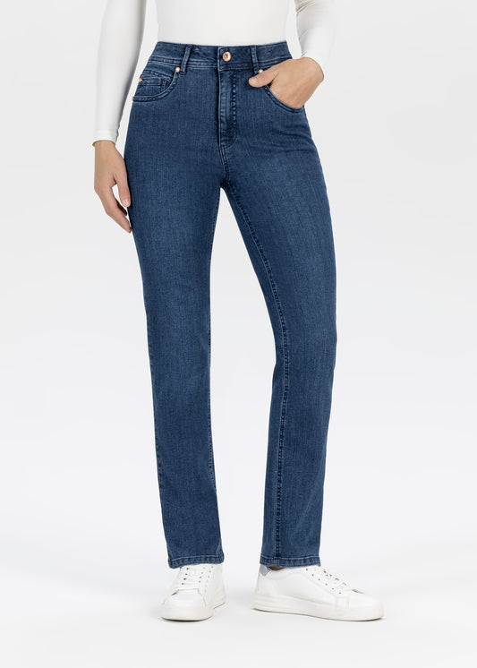 Classic five-pocket jeans from German Brand STEHMANN with a straight leg made from super stretch denim with special Lycra® T400® elastic fiber. For size 38: Inseam 78cm, hem 36cm.The fit is incredibly comfortable and true to size. There is a front zip and single button to fasten.