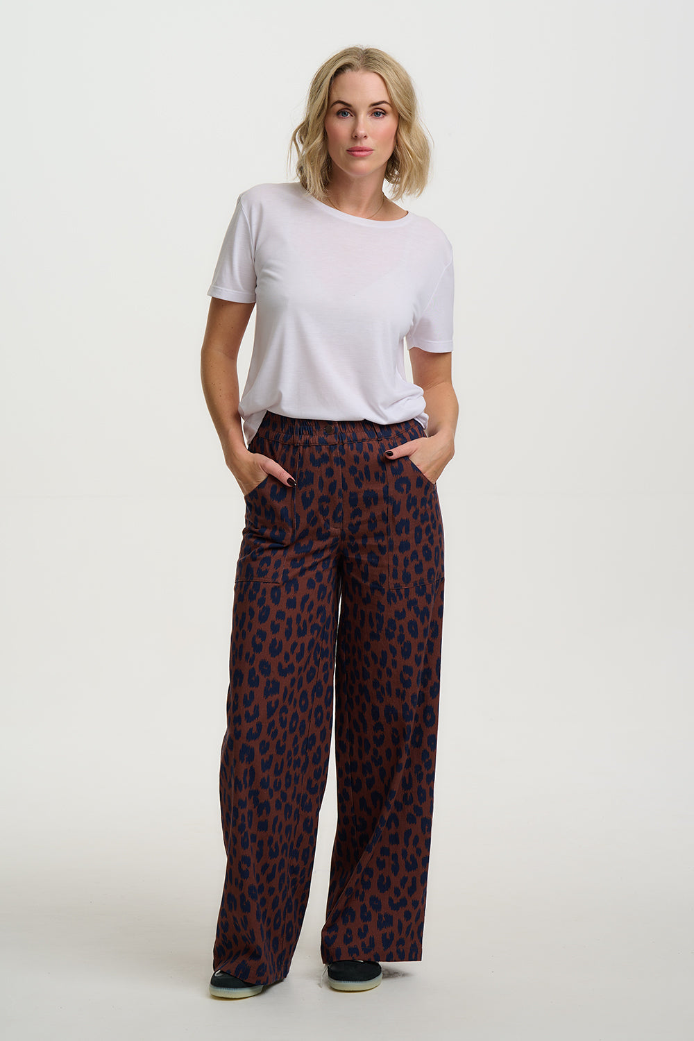 New in for the season, the Nica trousers from SUGARHILL are crafted from 100% organic cotton for a soft, breathable and comfortable feel. Designed in a bold leopard print, they feature a relaxed, wide-leg silhouette that’s perfect for everyday wear. Easy to dress up or down, these trousers pair effortlessly with simple tees, knits or statement layers, adding instant personality to your wardrobe while keeping sustainability at the forefront.