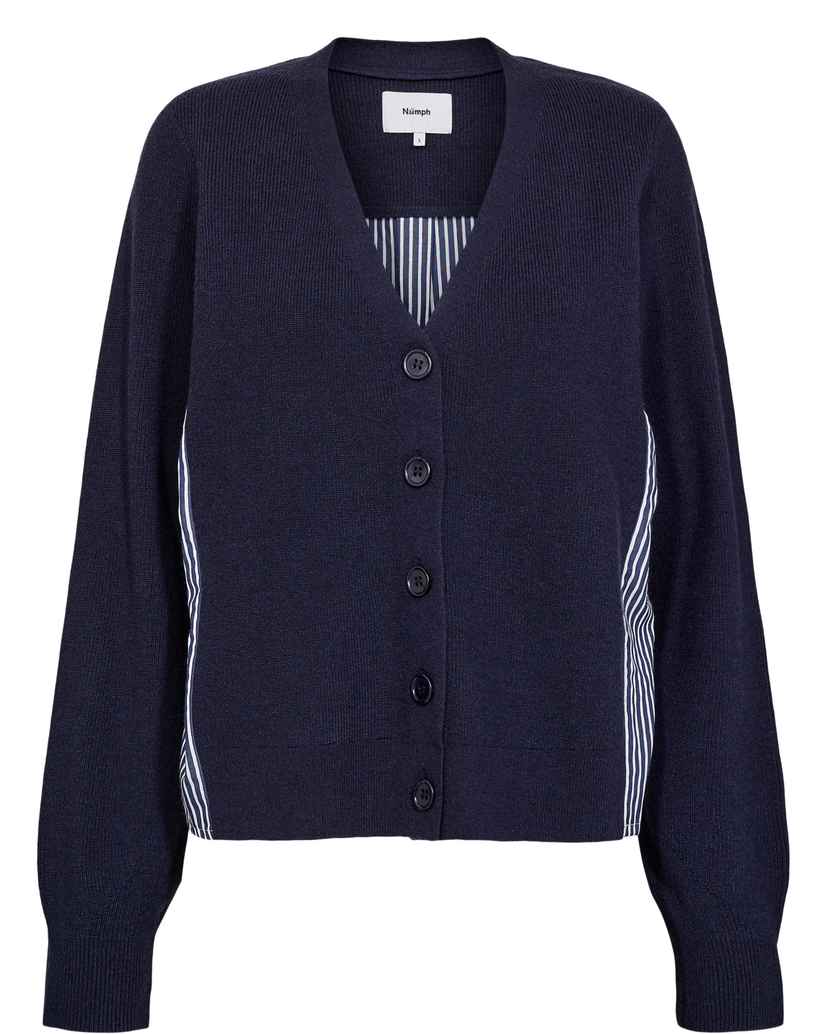 The perfect cardigan from NUMPH in a super soft fabric. This great piece has a knitted front and sleeves but is fabric at the back and side panels. Perfect for anyone that is unable to wear wool or alpaca as it has no itch ! The fit is slightly flared but is true to size.