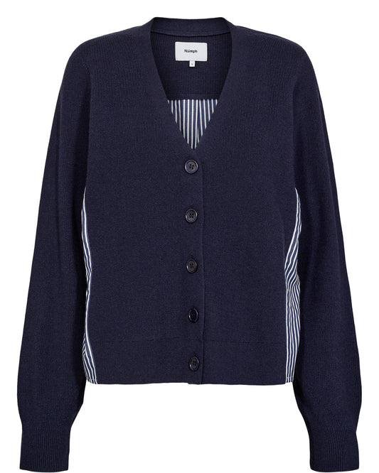The perfect cardigan from NUMPH in a super soft fabric. This great piece has a knitted front and sleeves but is fabric at the back and side panels. Perfect for anyone that is unable to wear wool or alpaca as it has no itch ! The fit is slightly flared but is true to size.