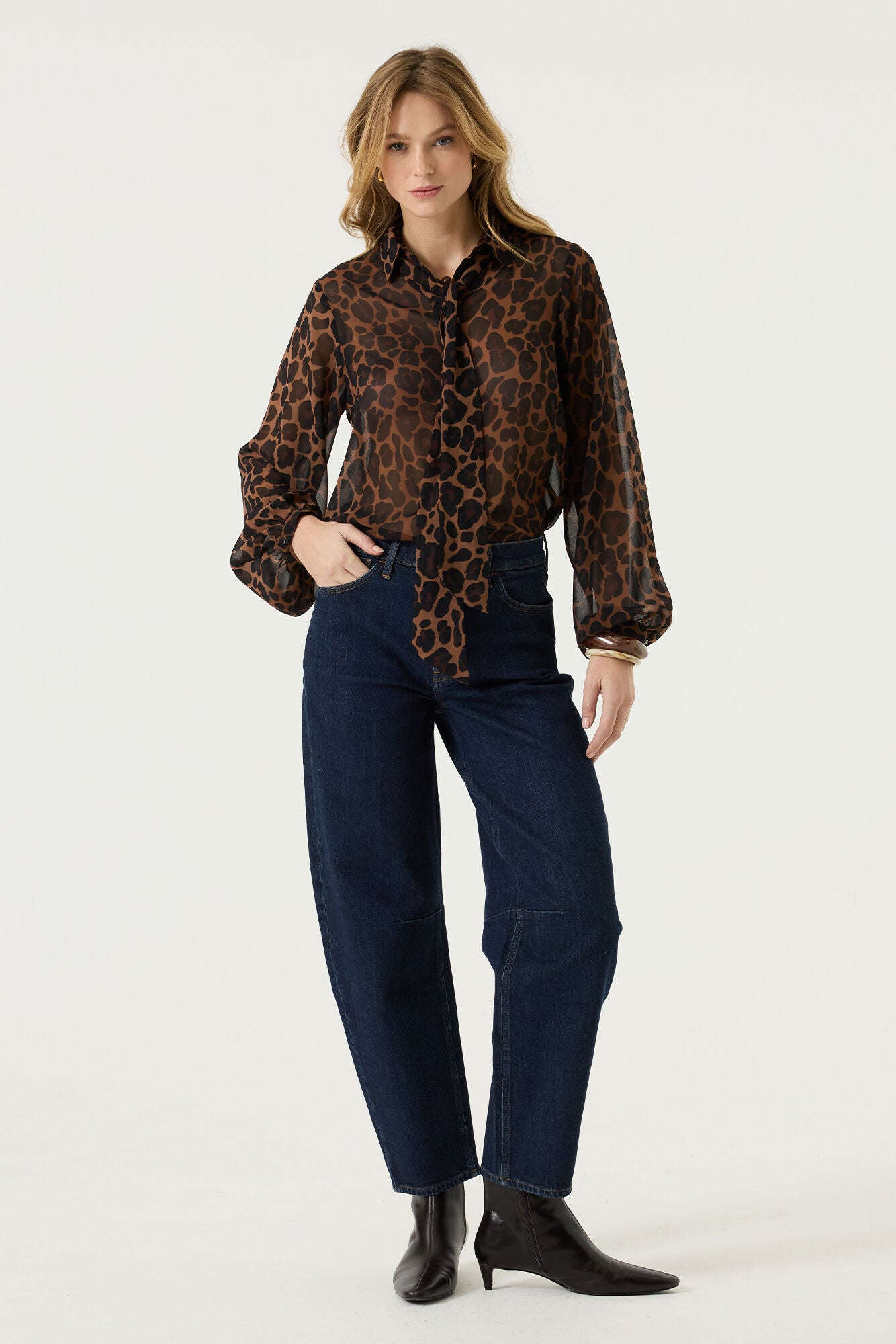 GARCIA "Olive Blouse" (Black) U260035