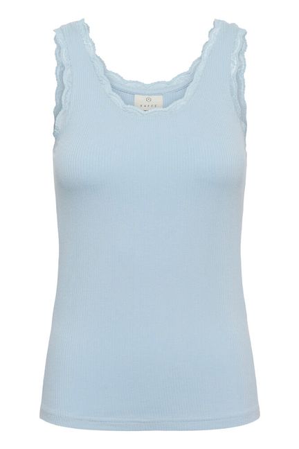 This KAFFE KAomi T-Shirt in petrified oak features a super soft, fine ribbed fabric that offers exceptional comfort and a refined fit. The delicate lace detail at the neckline adds a subtle touch of elegance, making it a versatile piece that effortlessly elevates your everyday wardrobe. Perfect for layering or wearing on its own, this vest t-shirt combines sophistication with understated style.