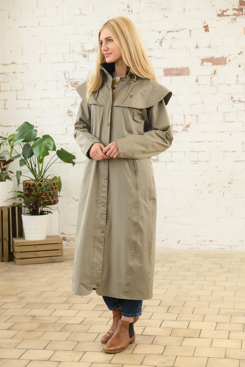 LIGHTHOUSE "Outback Coat" (Fawn)
