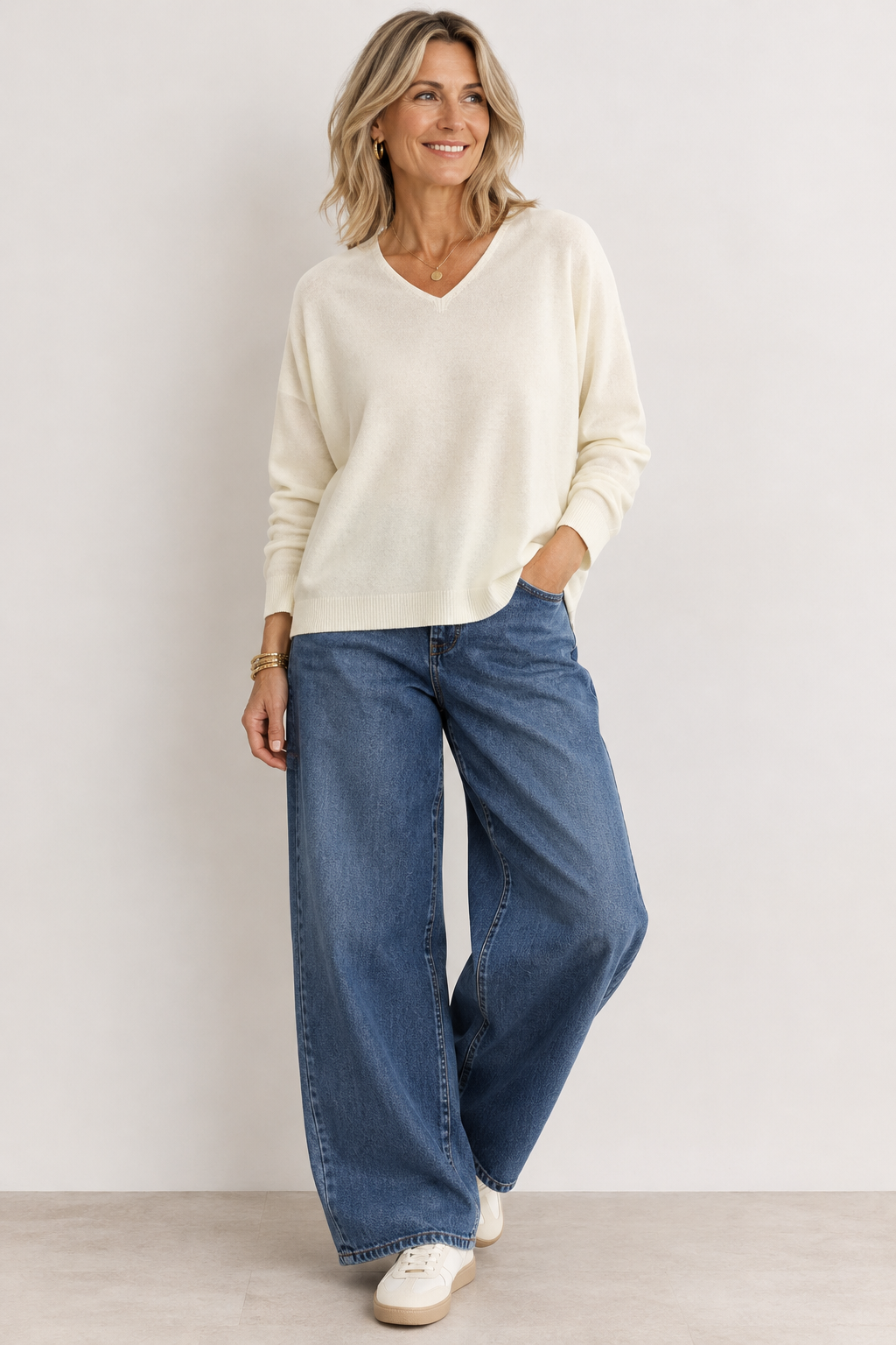 AMAZING WOMAN"Penny Jumper" (Cream)