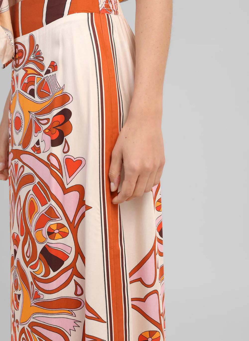 AN'GE "Robinson Skirt" (Venicia Caramel)