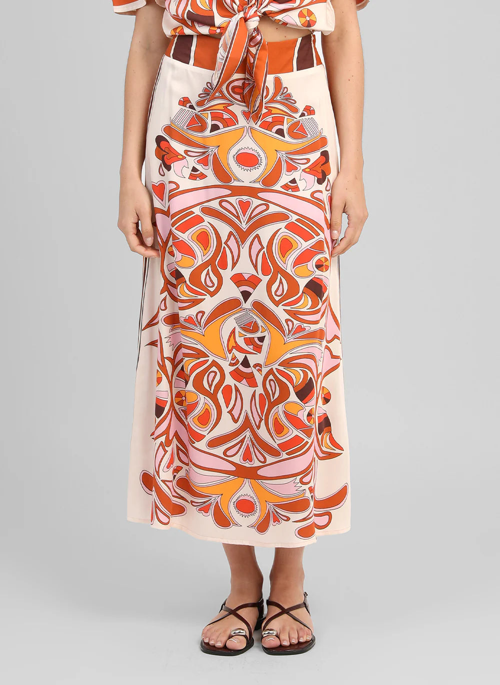 AN'GE "Robinson Skirt" (Venicia Caramel)