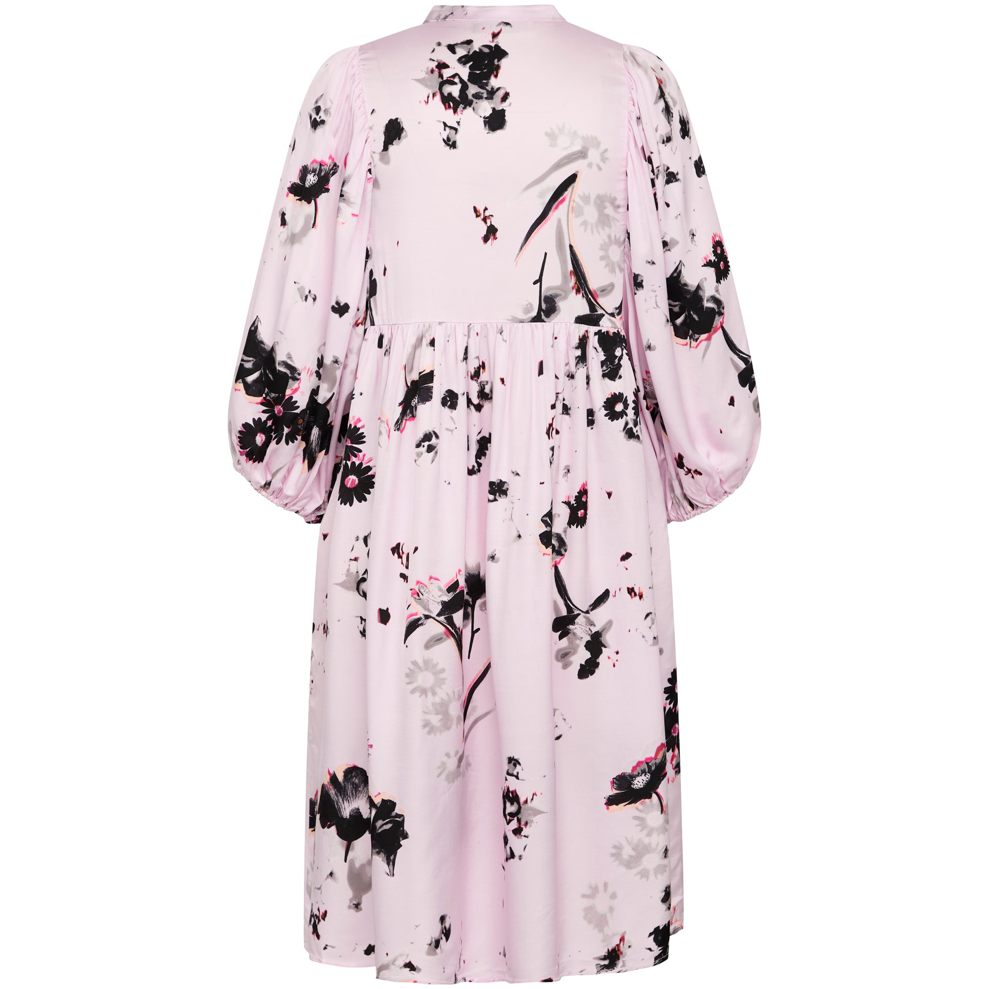 Sarina knee length dress, floaty fit by Bruuns Bazaar, elbow length sleeves 