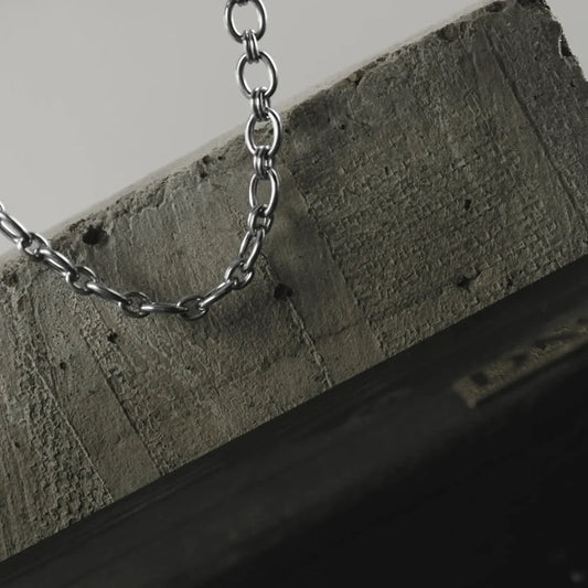 DANSK "Courage Waterproof Short Smooth Link Necklace" ( Silver Plated)