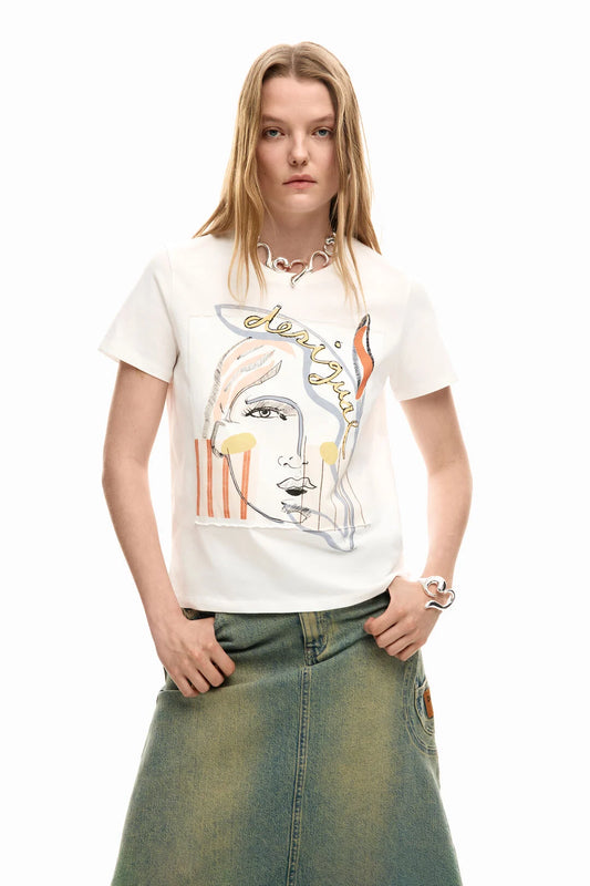 Regular-fit T-shirt with a solid-colour background and an abstract face print on the front from DESIGUAL.