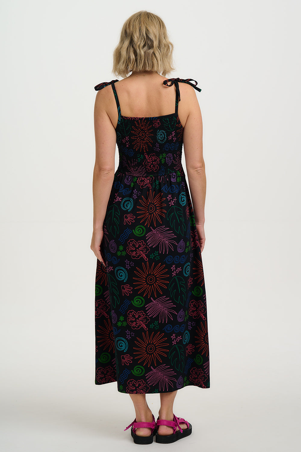 Willa Shired Jersey Midi Dress
